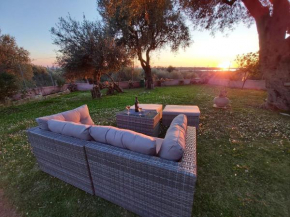 SweetVillas Issos
